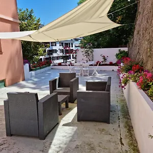 Easo Terrace Free Private Parking And Air Conditioning Apartment